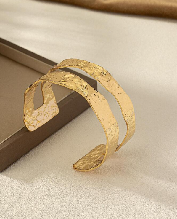 Pulsera brazalete ALMA